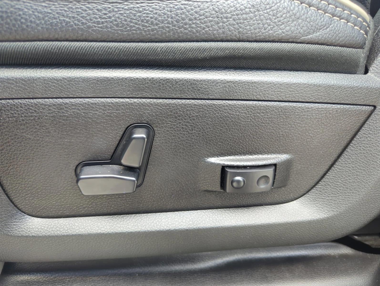 2024 RAM 3500 Limited 4x4 Mega Cab 6'4" Box