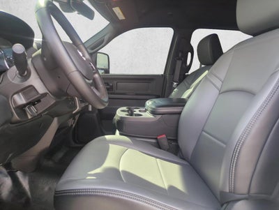 2025 RAM 2500 Tradesman 4x4 Crew Cab 8' Box