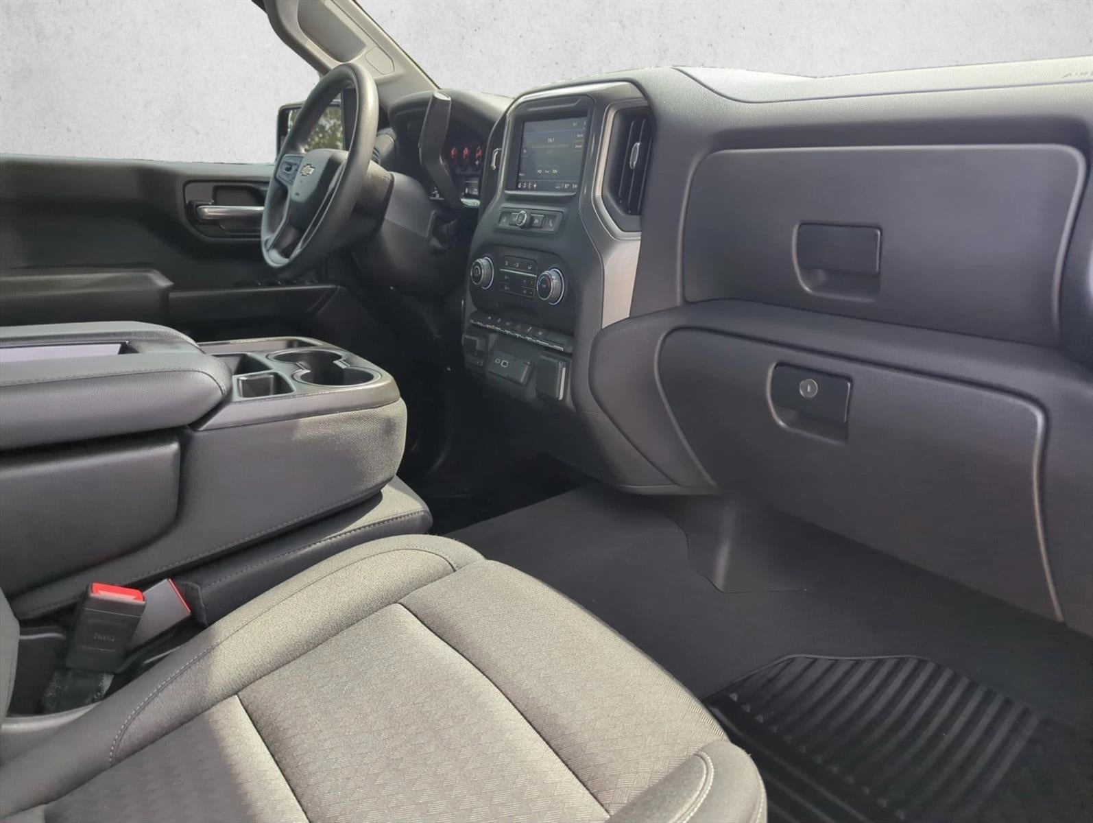 2024 Chevrolet Silverado 1500 Crew Cab Short Box 2-Wheel Drive Custom