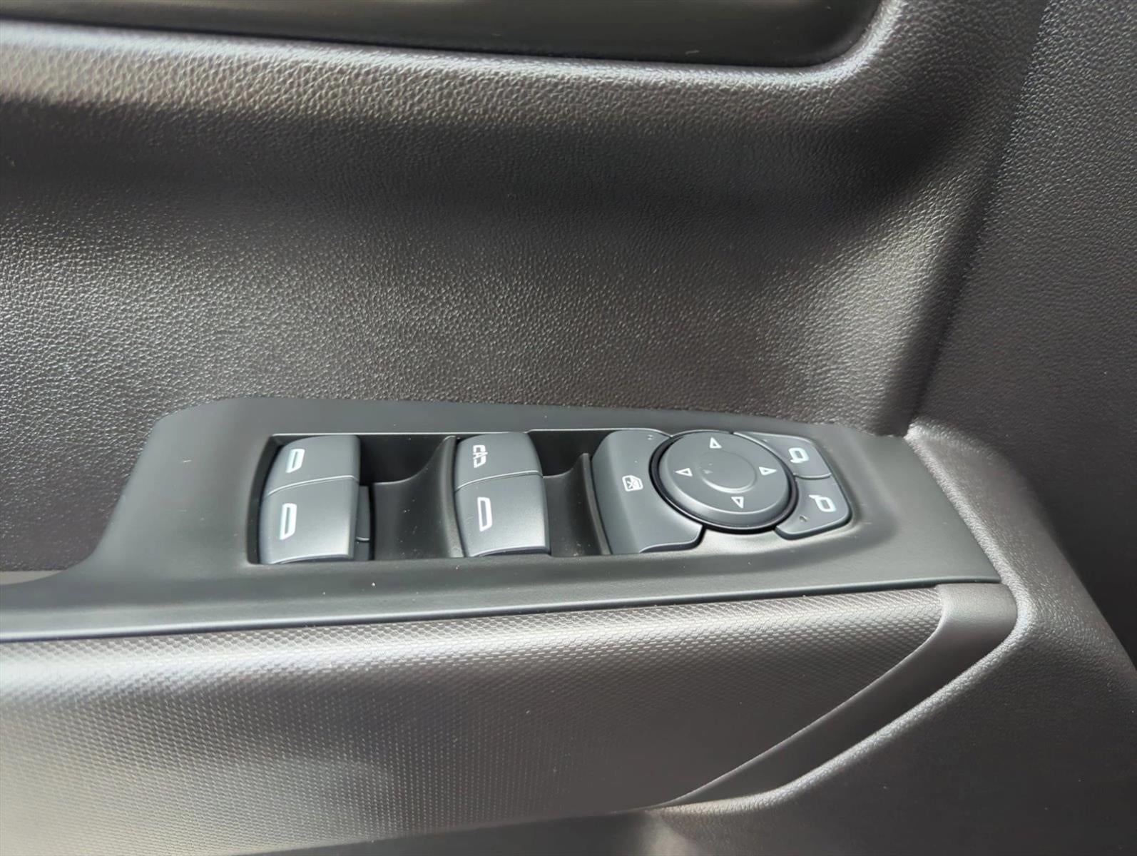 2024 Chevrolet Silverado 1500 Crew Cab Short Box 2-Wheel Drive Custom