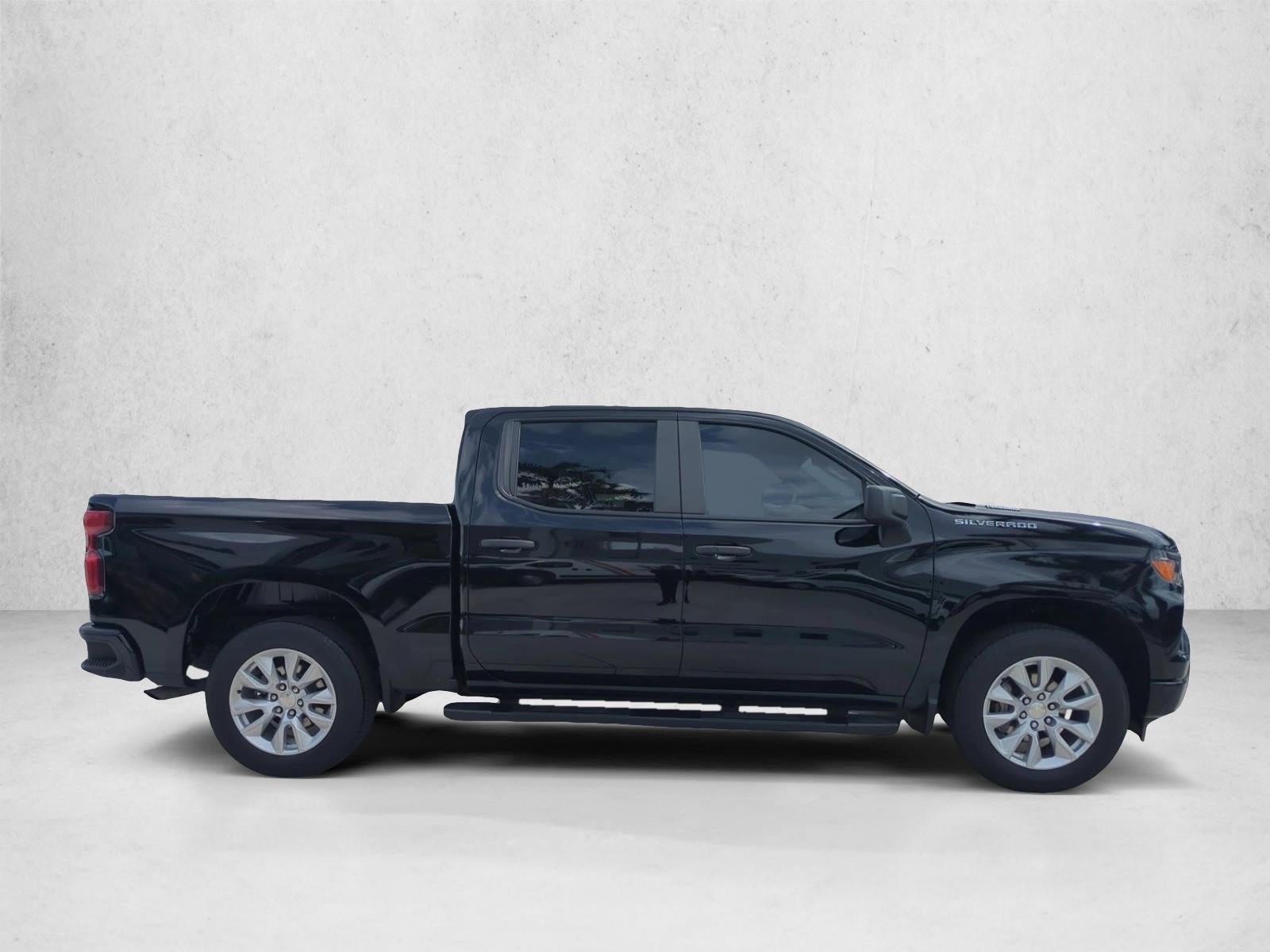 2024 Chevrolet Silverado 1500 Crew Cab Short Box 2-Wheel Drive Custom