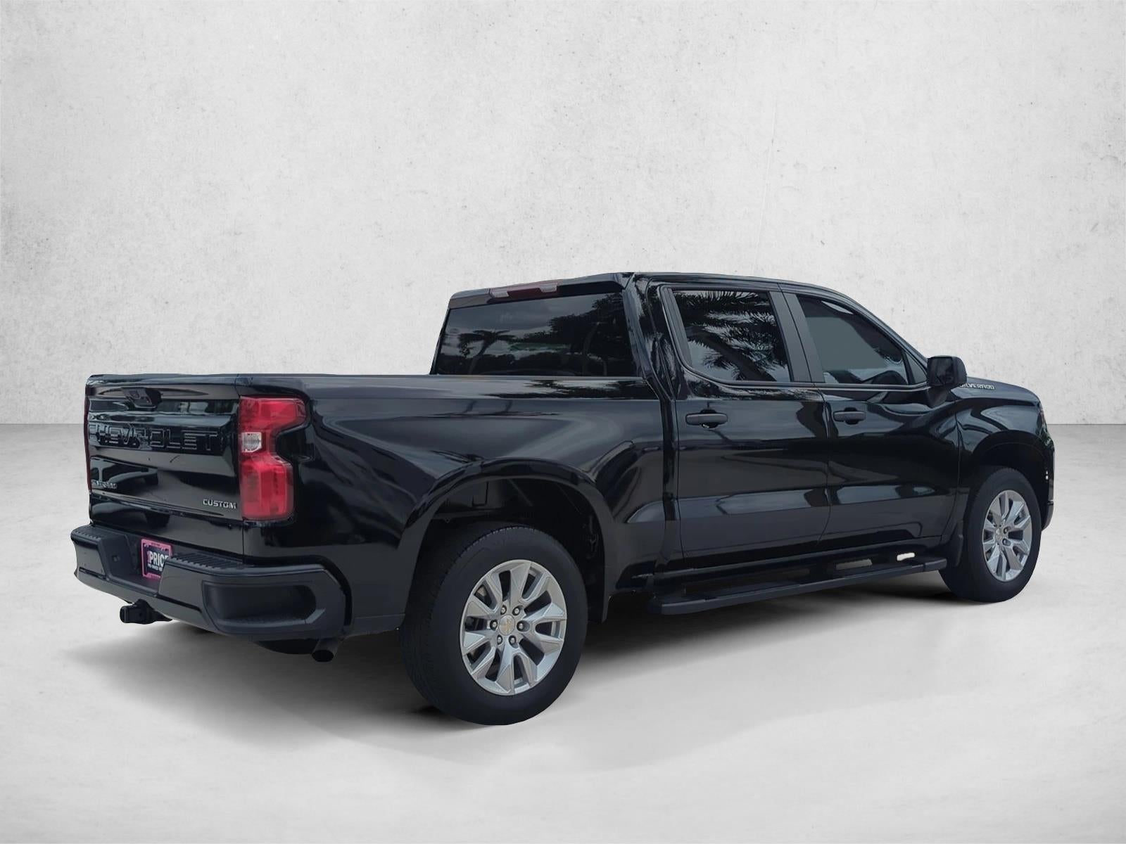 2024 Chevrolet Silverado 1500 Crew Cab Short Box 2-Wheel Drive Custom