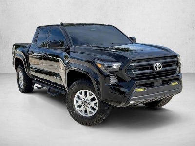 2026 Toyota Tacoma 2WD 2WD SR5 Double Cab 5' Bed AT (SE)