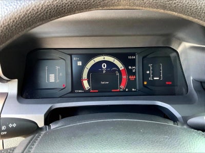2026 Toyota Tacoma 2WD 2WD SR5 Double Cab 5' Bed AT (SE)