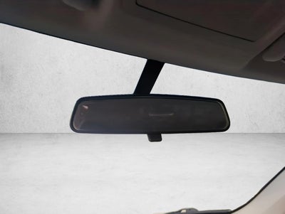 2017 Toyota Camry SE Auto (SE)