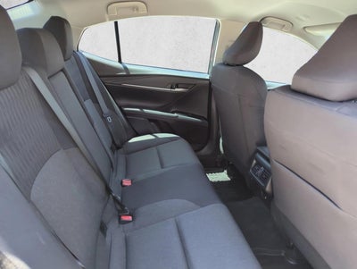 2025 Toyota Camry LE (SE)