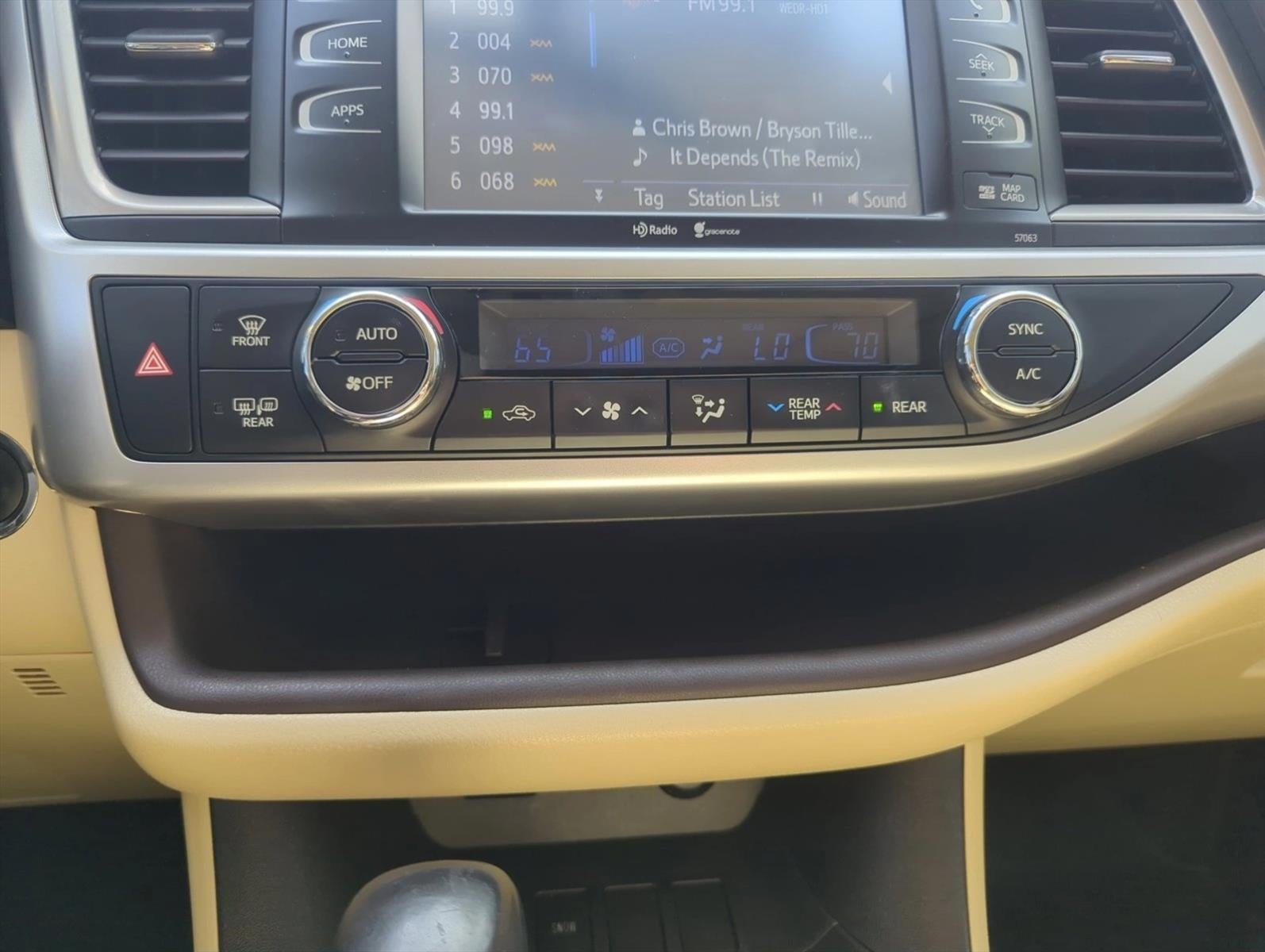 2015 Toyota Highlander FWD 4dr V6 XLE (Natl)