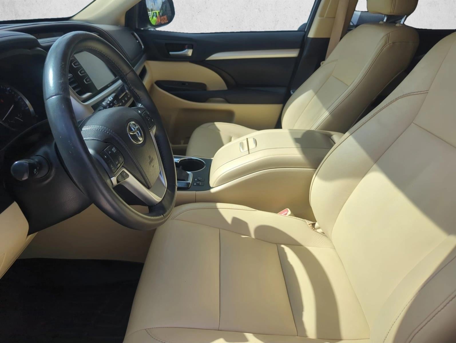 2015 Toyota Highlander FWD 4dr V6 XLE (Natl)