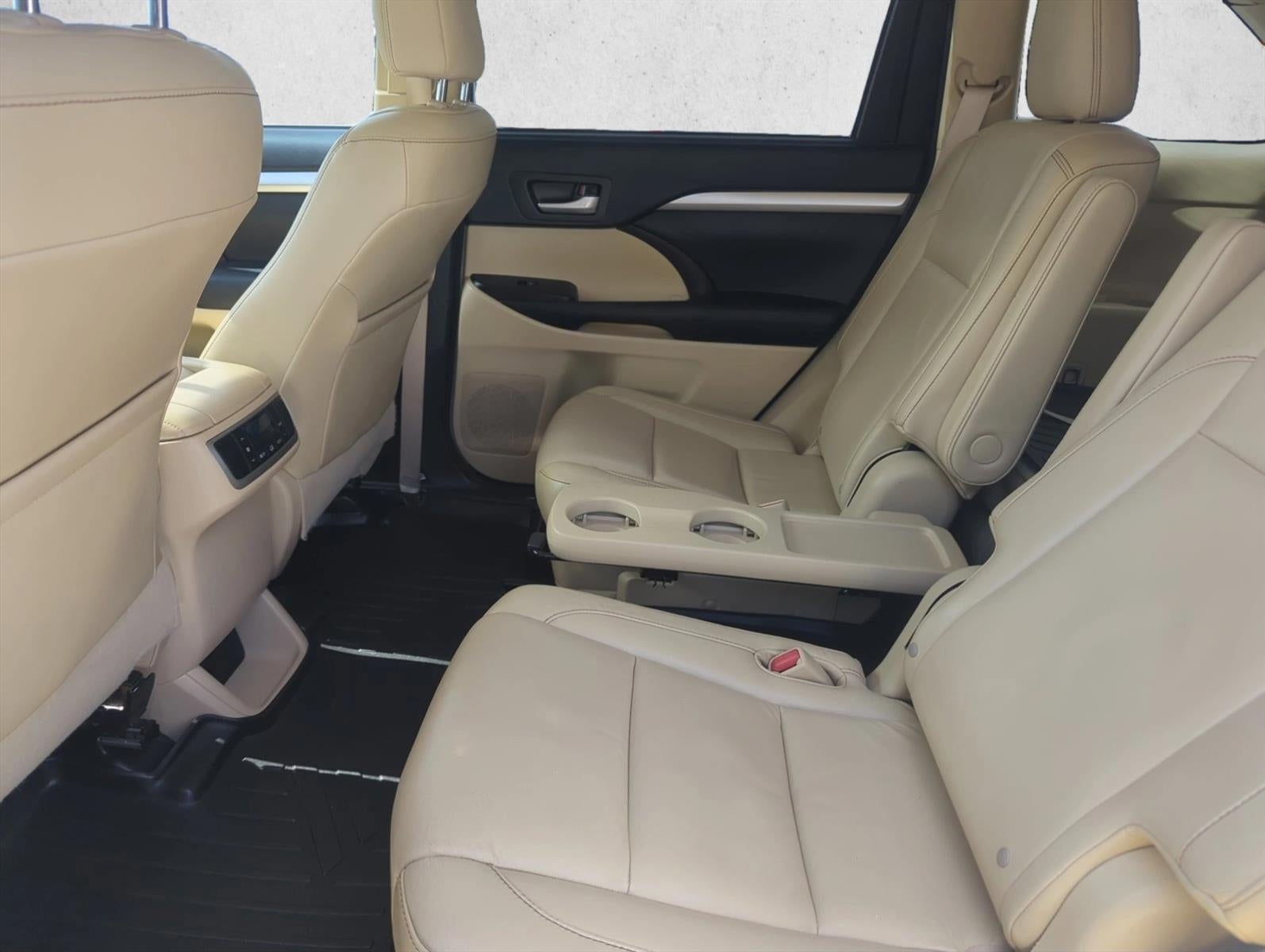 2015 Toyota Highlander FWD 4dr V6 XLE (Natl)