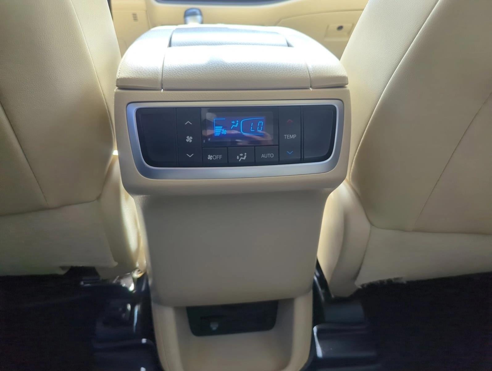 2015 Toyota Highlander FWD 4dr V6 XLE (Natl)