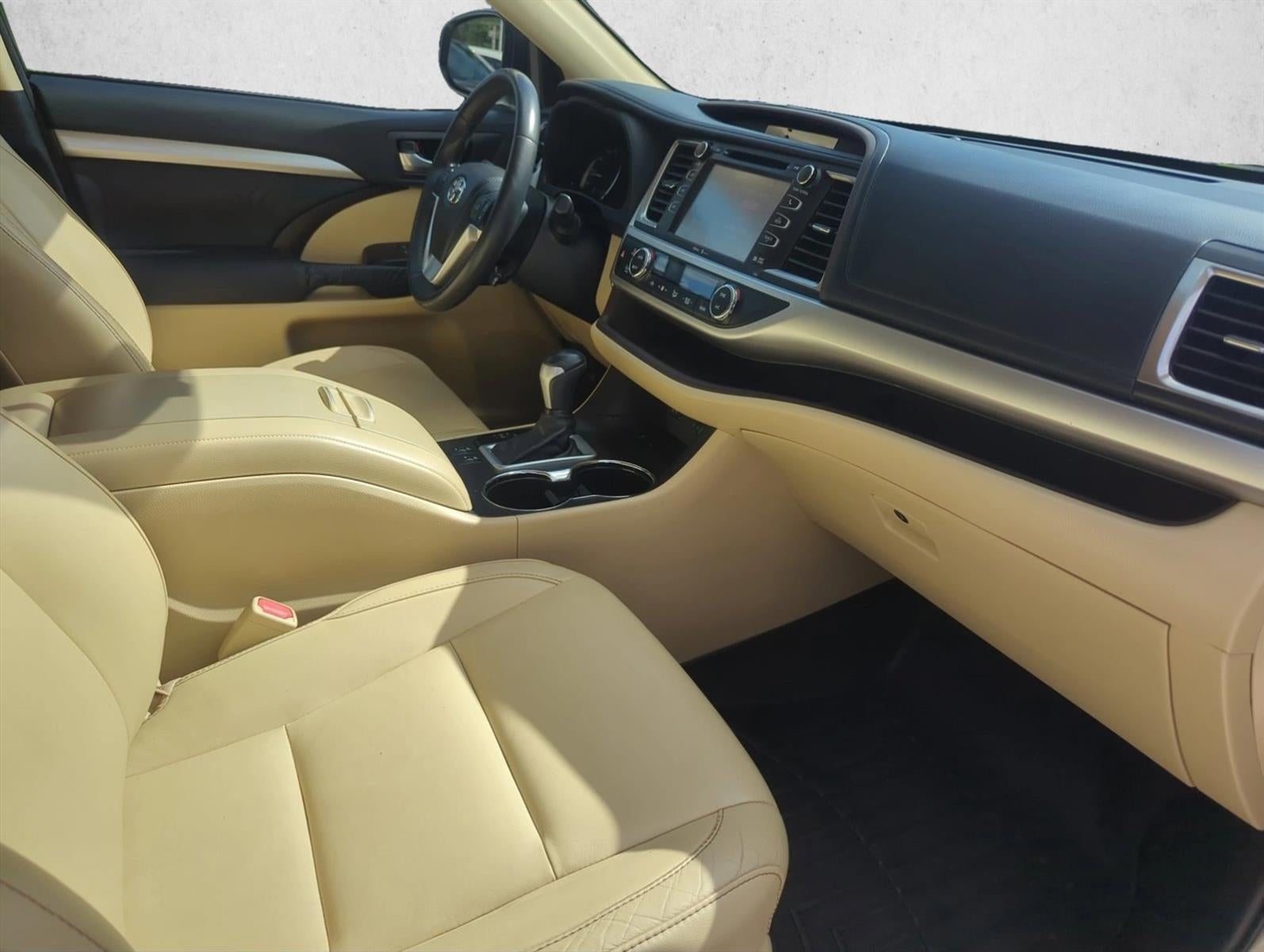 2015 Toyota Highlander FWD 4dr V6 XLE (Natl)