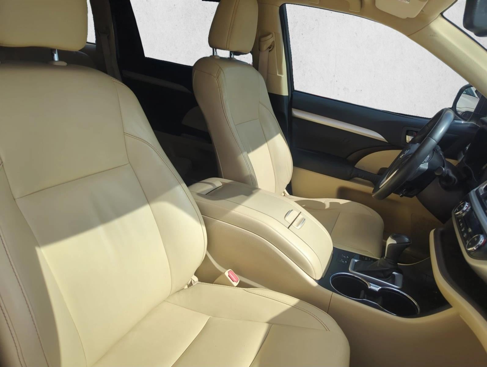 2015 Toyota Highlander FWD 4dr V6 XLE (Natl)