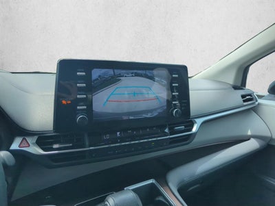 2022 Toyota Sienna XLE FWD 8-Passenger (Natl)