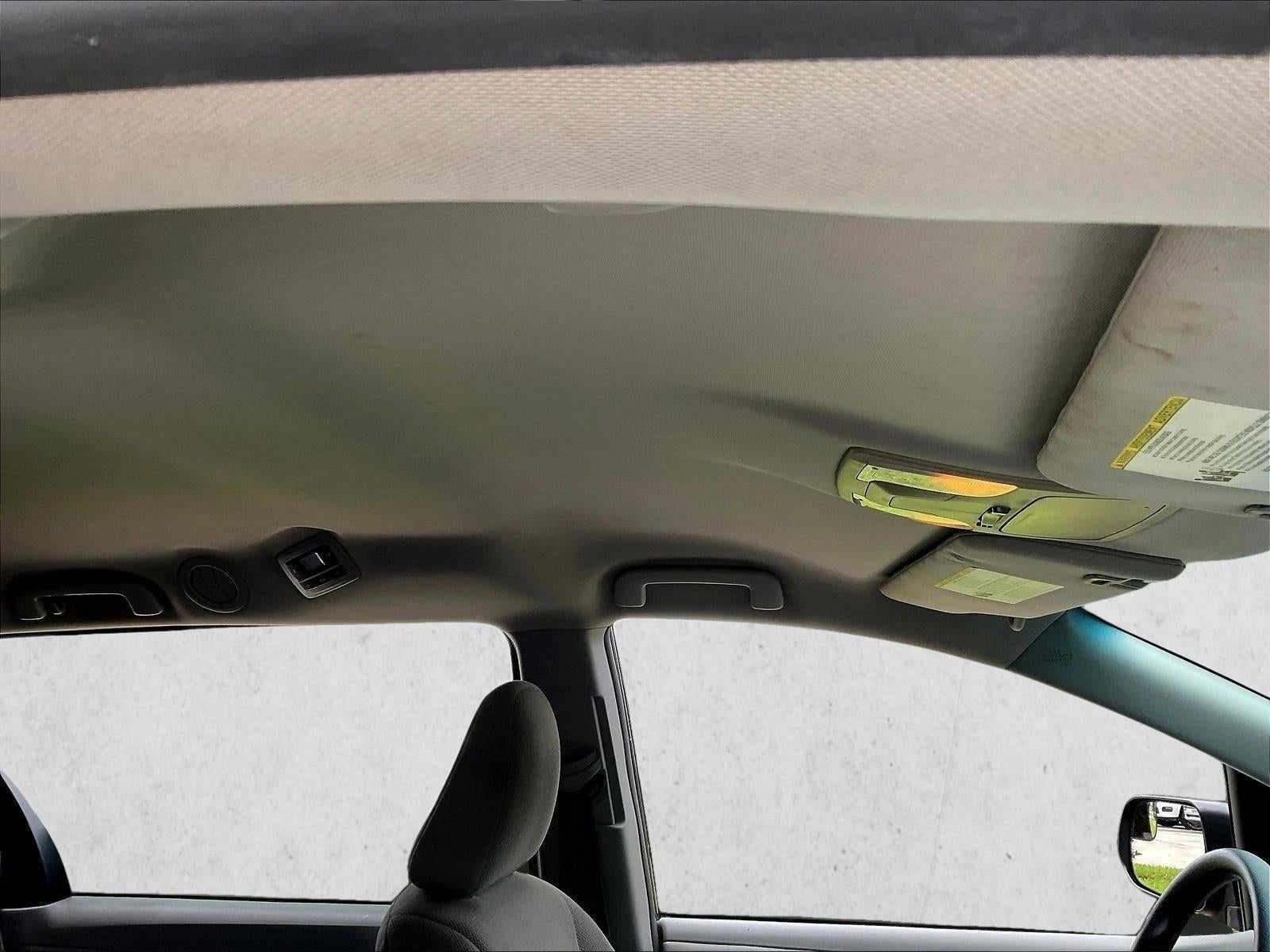 2017 Toyota Sienna L FWD 7-Passenger (Natl)