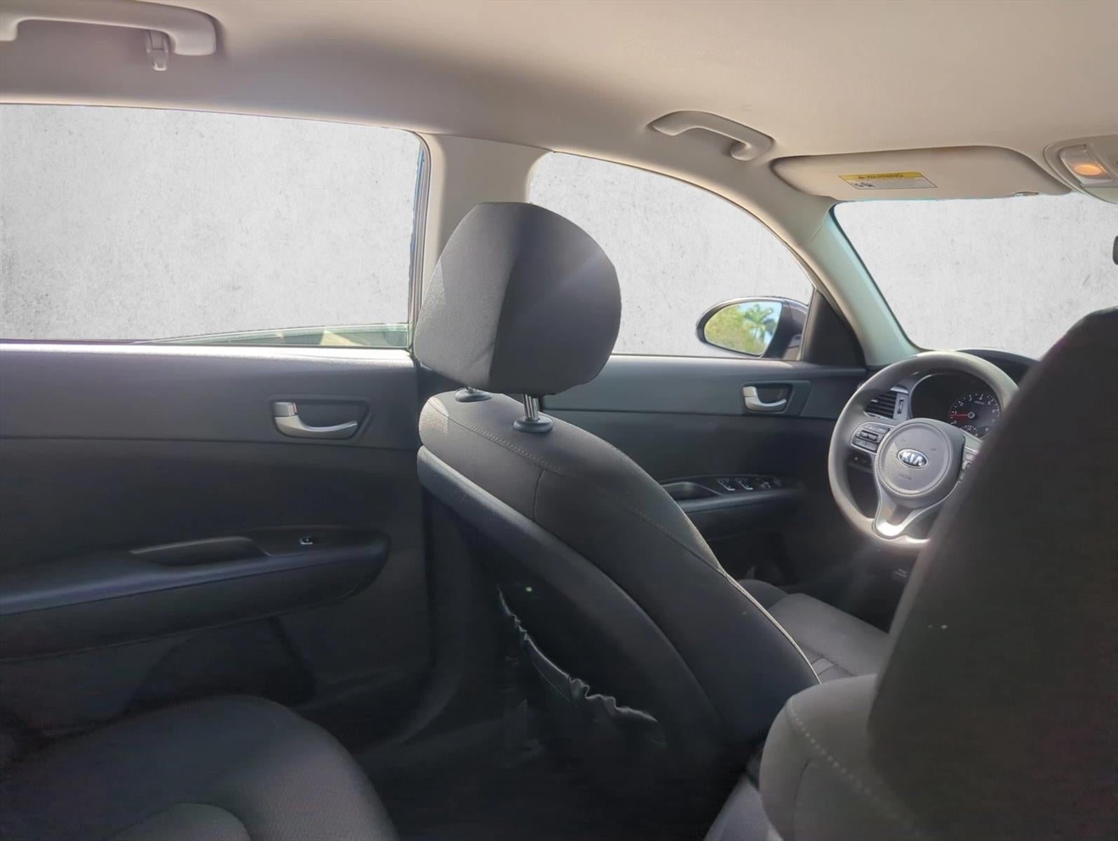 2017 Kia Optima LX Auto