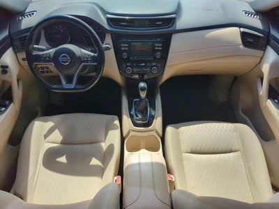 2017 Nissan Rogue FWD SV