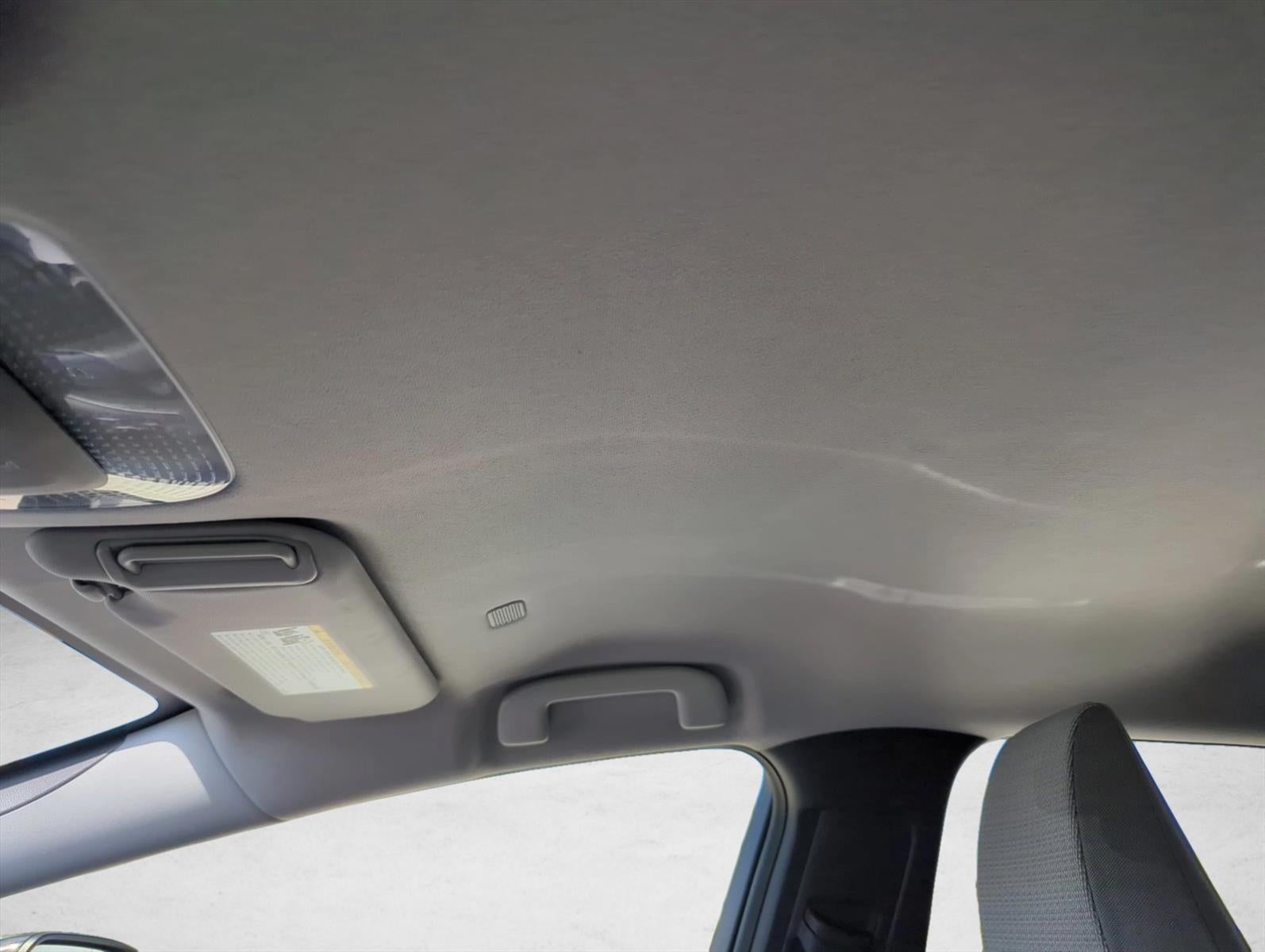 2024 Toyota Prius LE (Natl)