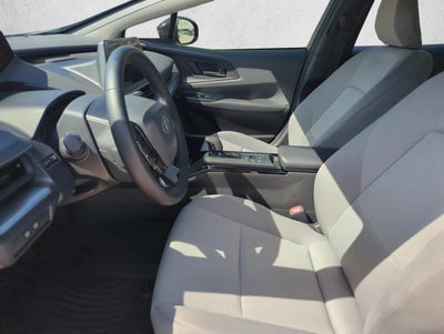 2024 Toyota Prius LE (Natl)