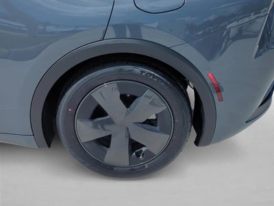 2024 Toyota Prius LE (Natl)