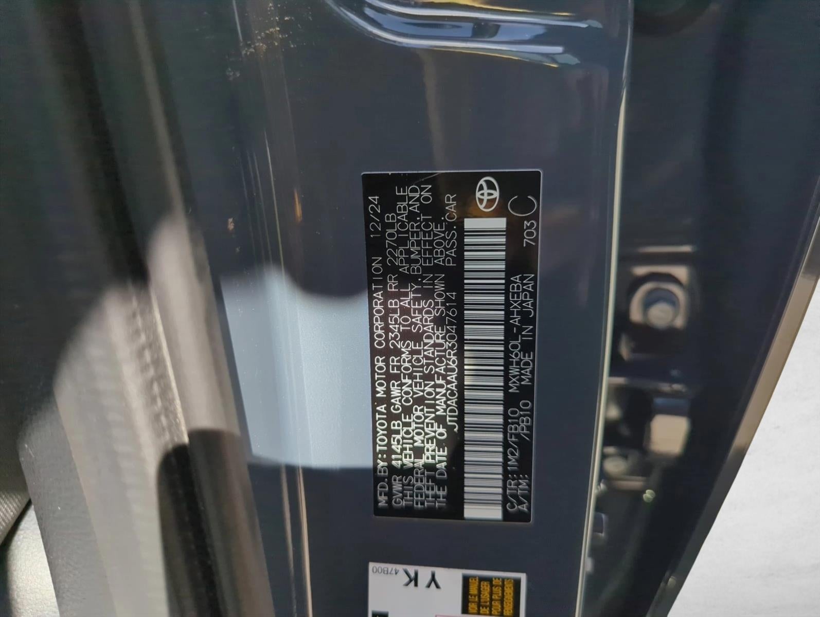 2024 Toyota Prius LE (Natl)