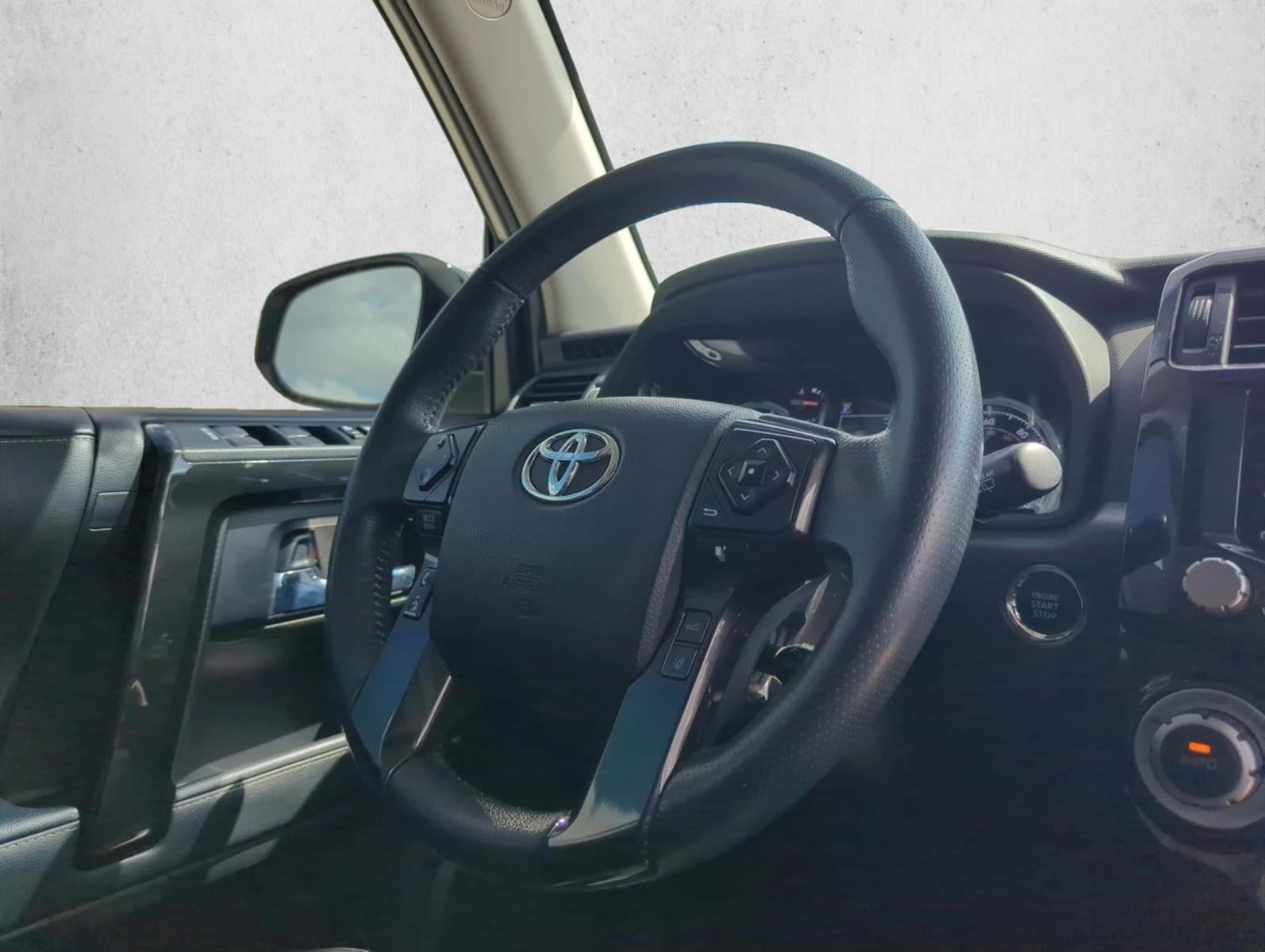 2020 Toyota 4Runner Nightshade 4WD (Natl)