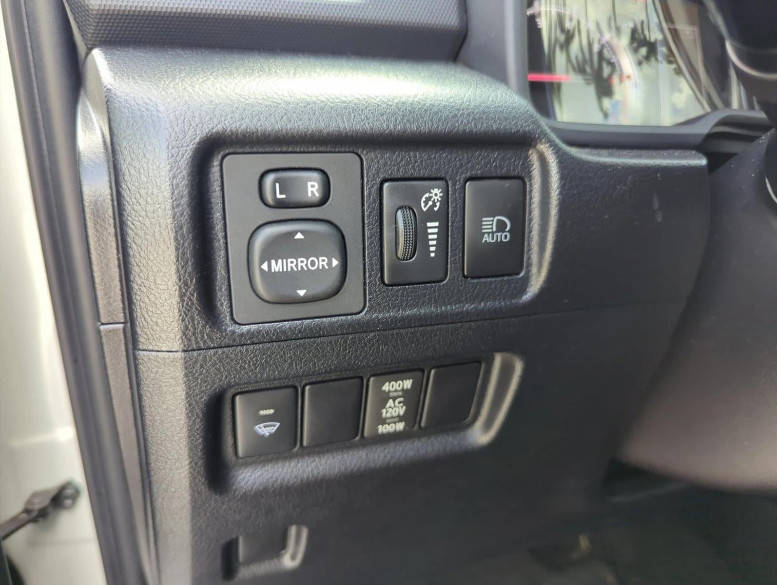 2020 Toyota 4Runner Nightshade 4WD (Natl)