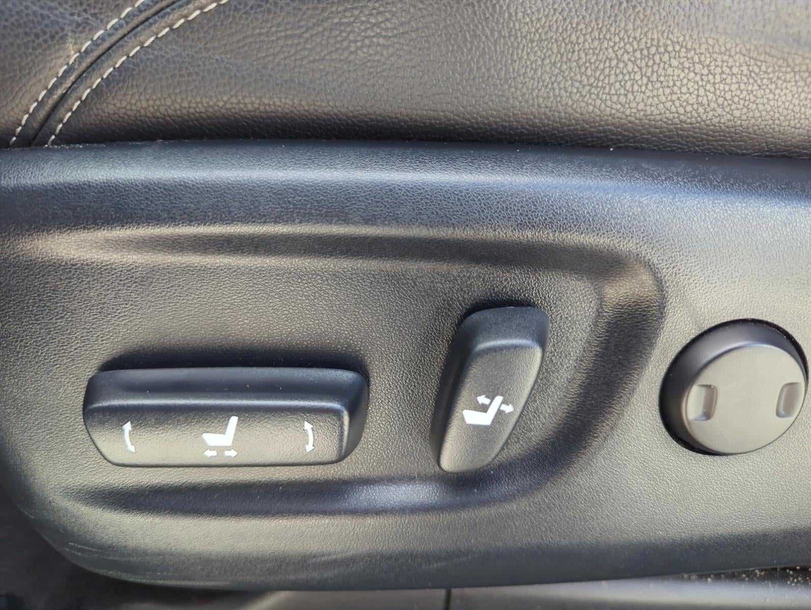 2020 Toyota 4Runner Nightshade 4WD (Natl)