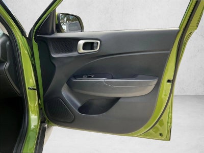 2023 Hyundai VENUE SEL IVT