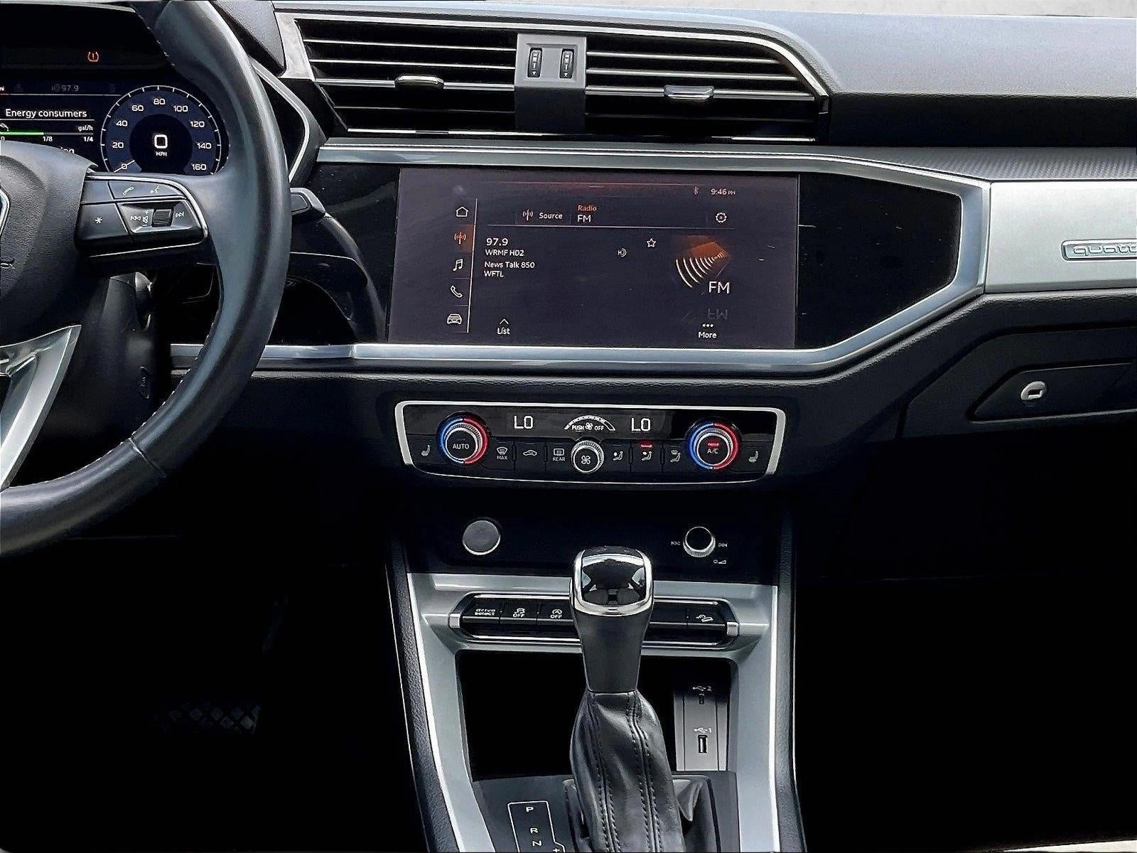 2020 Audi Q3 S line Premium 45 TFSI quattro