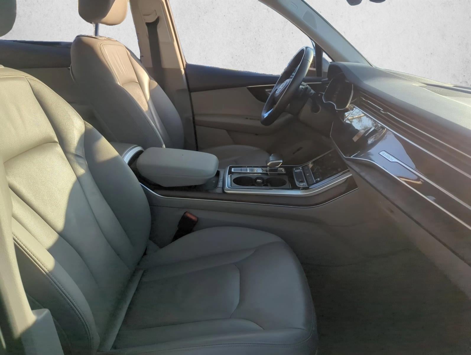 2021 Audi Q7 Premium Plus 45 TFSI quattro