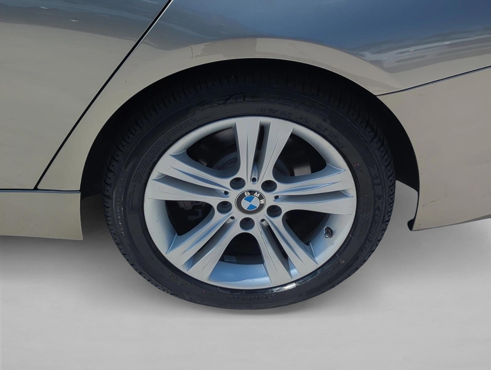 2018 BMW 330i Sedan