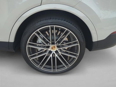 2022 Porsche Cayenne Platinum Edition Coupe AWD