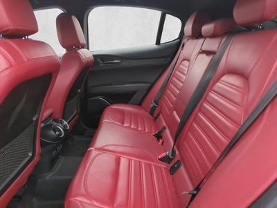 2022 Alfa Romeo Stelvio Sprint RWD