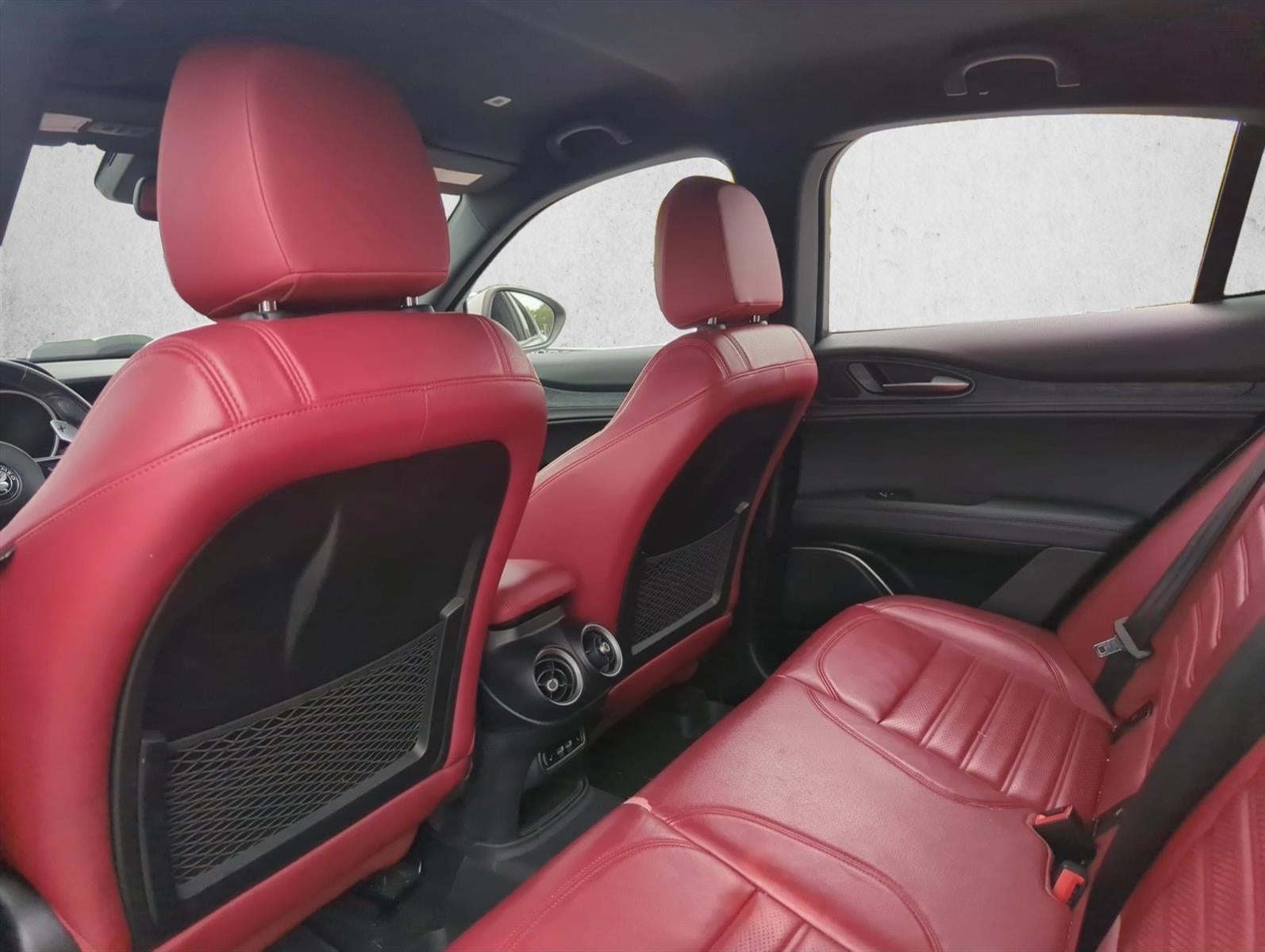 2022 Alfa Romeo Stelvio Sprint RWD