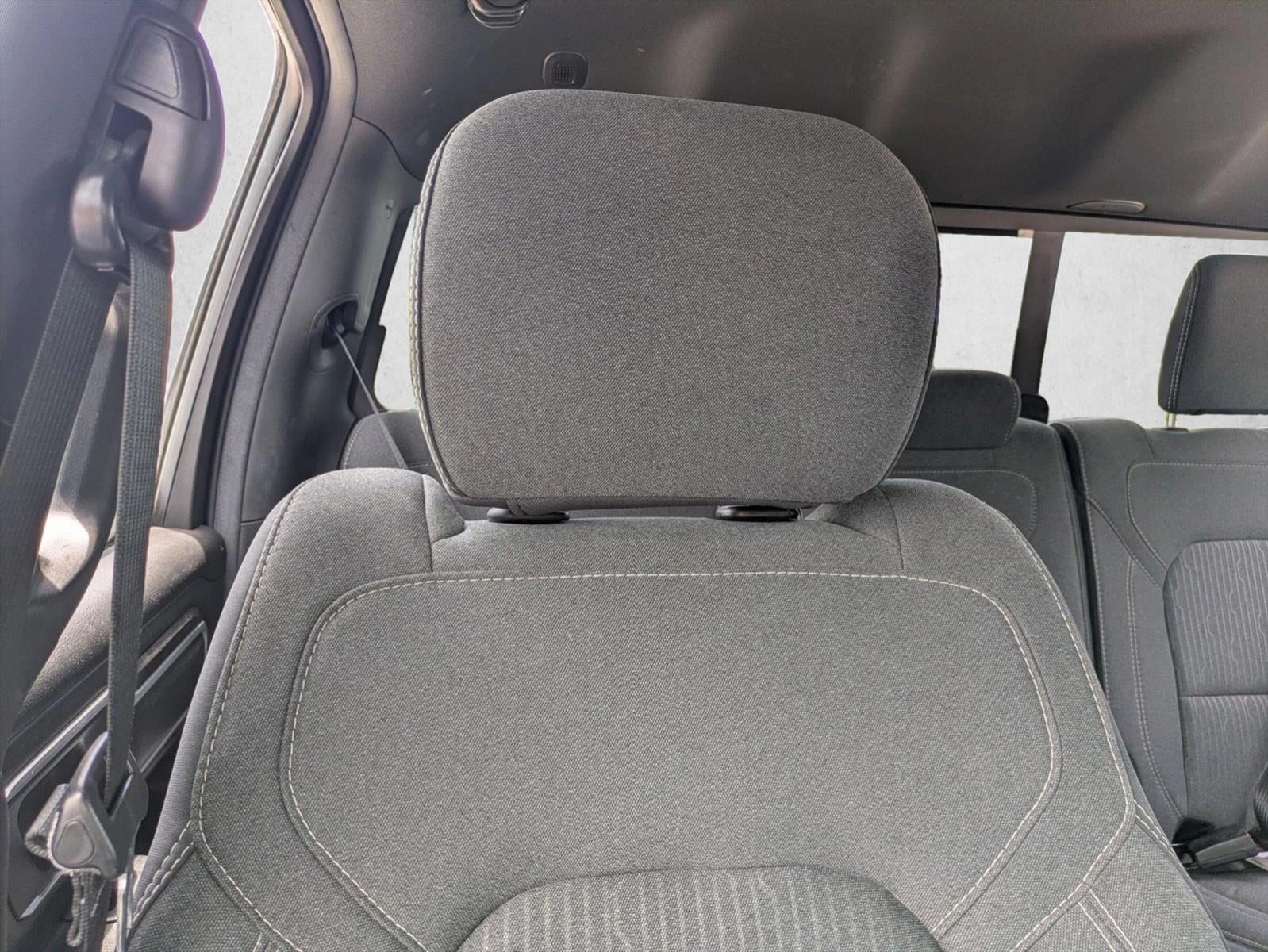2022 RAM 1500 Big Horn 4x2 Quad Cab 6'4" Box