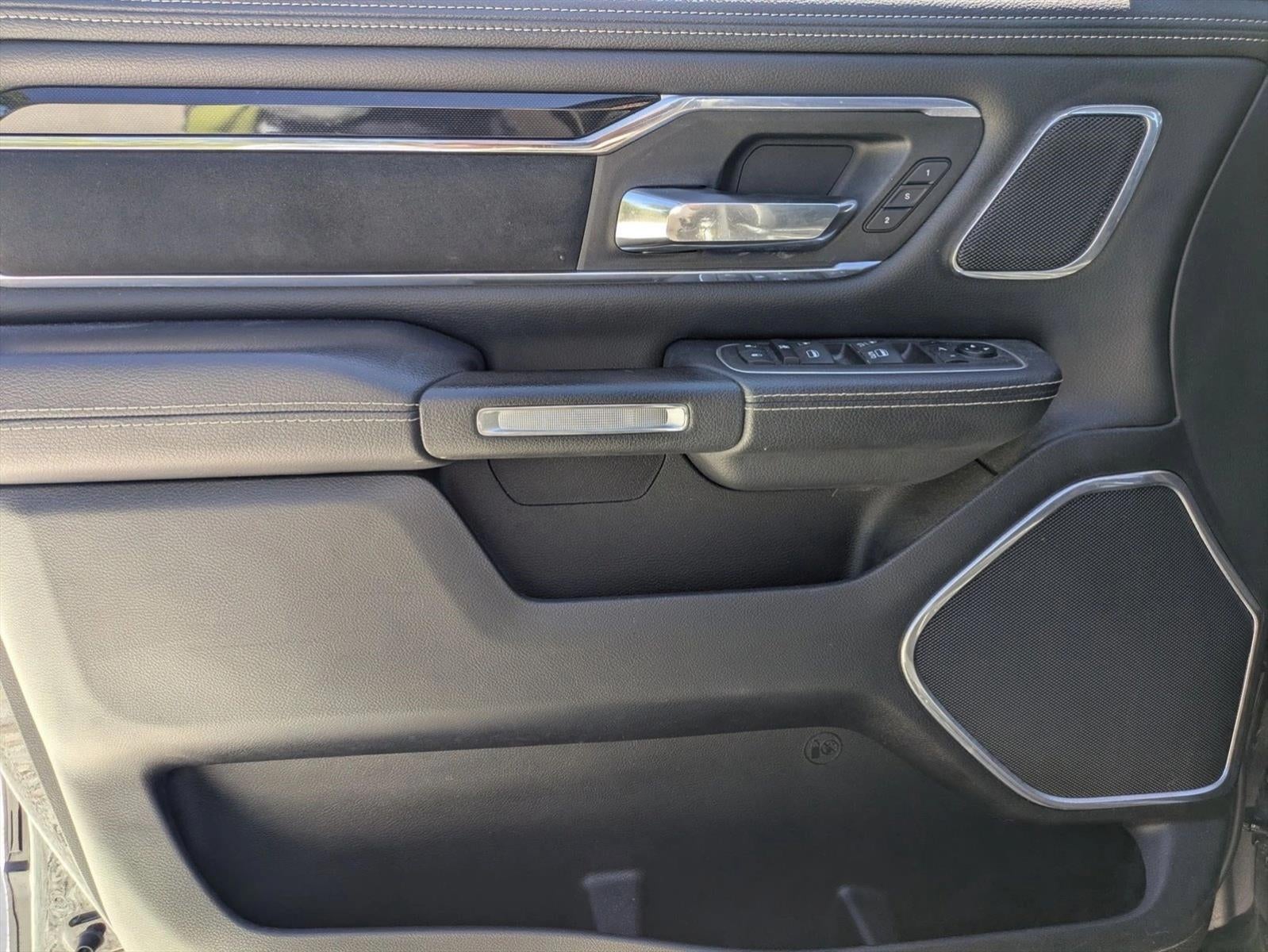 2021 RAM 1500 Laramie 4x4 Crew Cab 5'7" Box