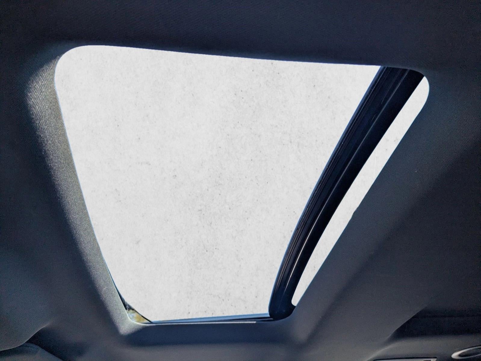 2013 Ford Explorer FWD 4dr XLT