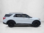 2023 Ford Explorer XLT 4WD