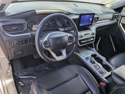 2023 Ford Explorer XLT 4WD