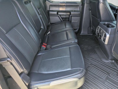 2022 Ford Super Duty F-450 DRW LARIAT 4WD Crew Cab 8' Box