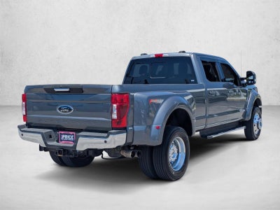 2022 Ford Super Duty F-450 DRW LARIAT 4WD Crew Cab 8' Box
