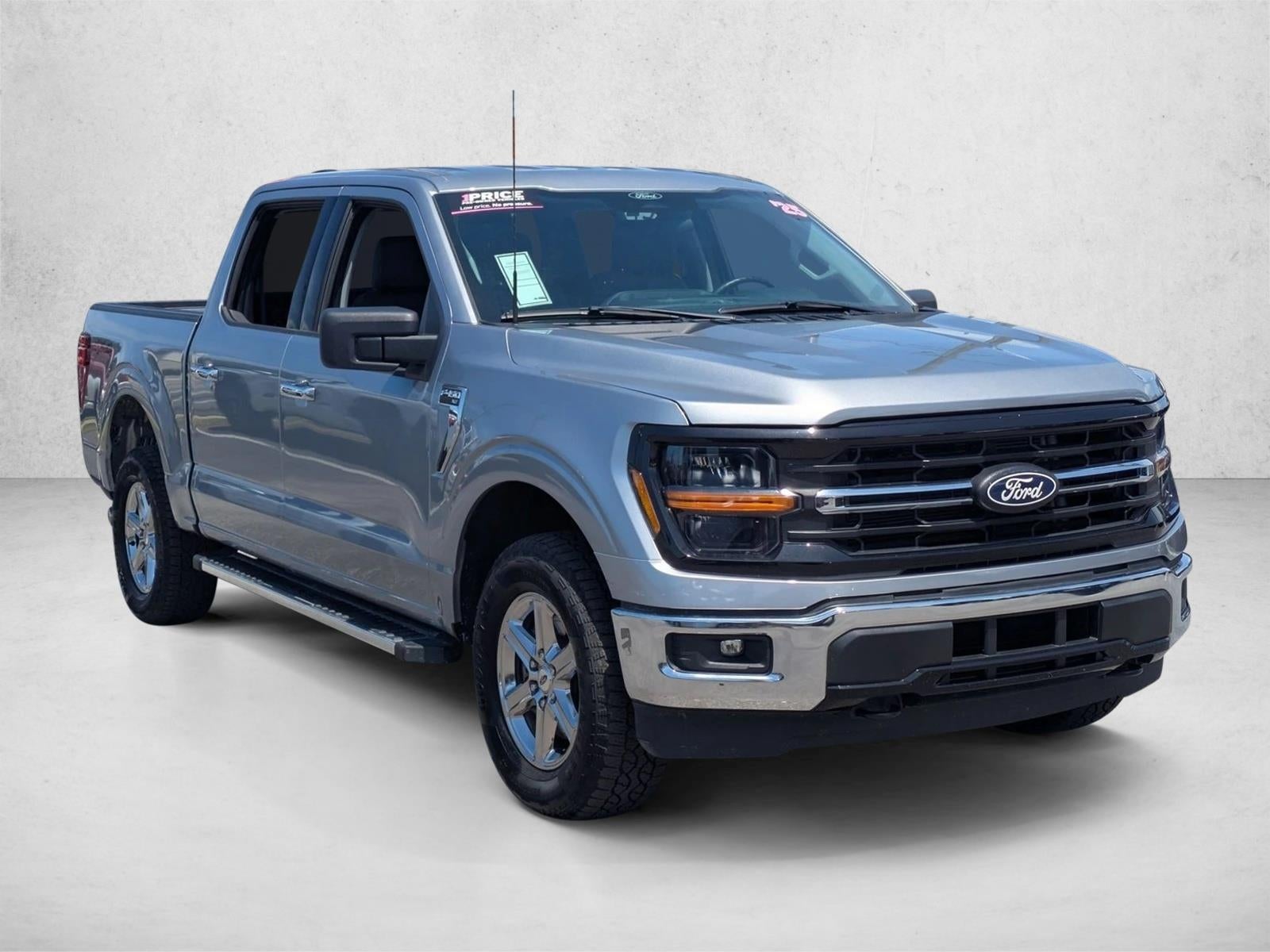 2025 Ford F-150 XLT 4WD SuperCrew 5.5' Box