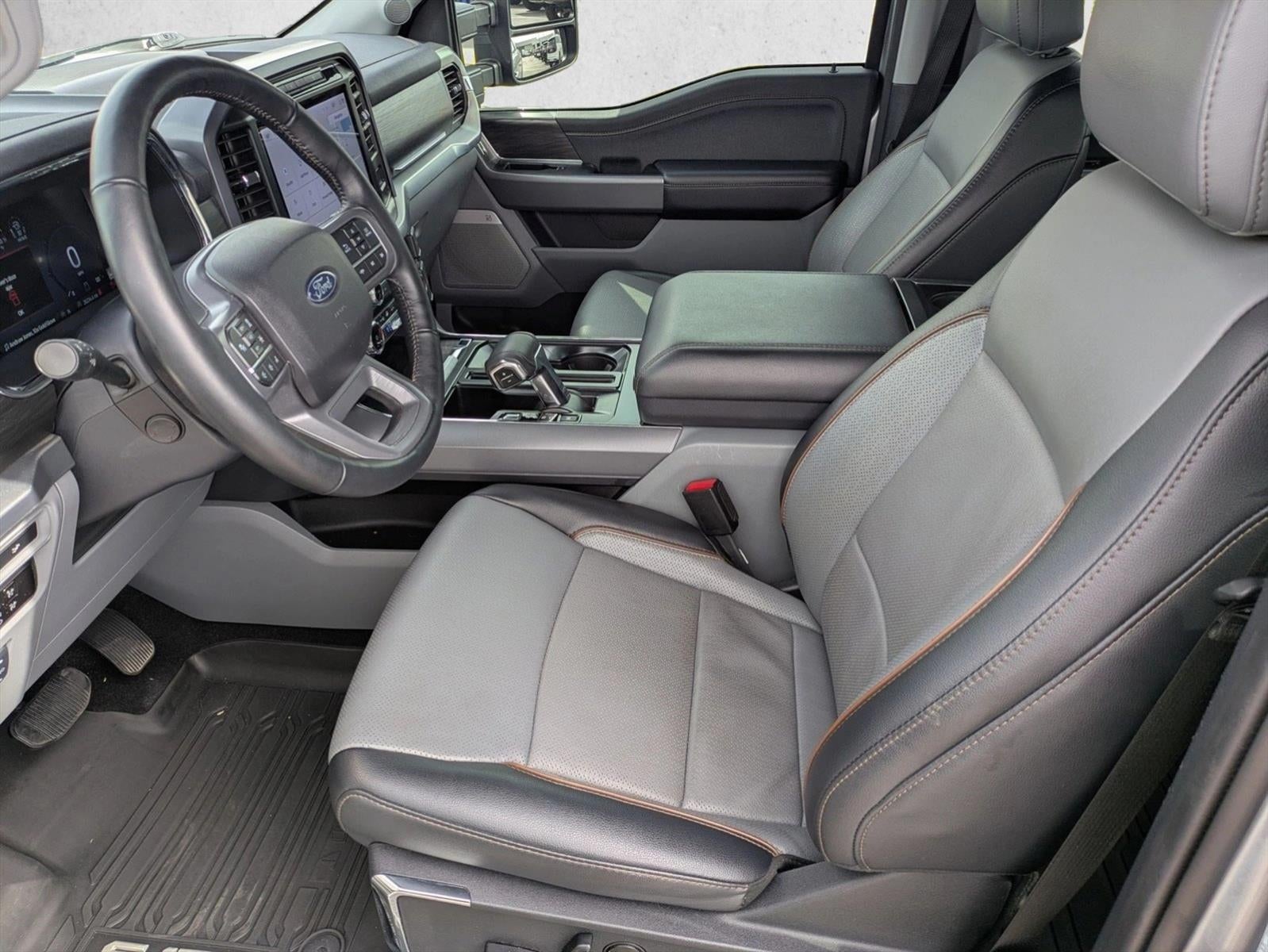 2024 Ford F-150 LARIAT 4WD SuperCrew 5.5' Box