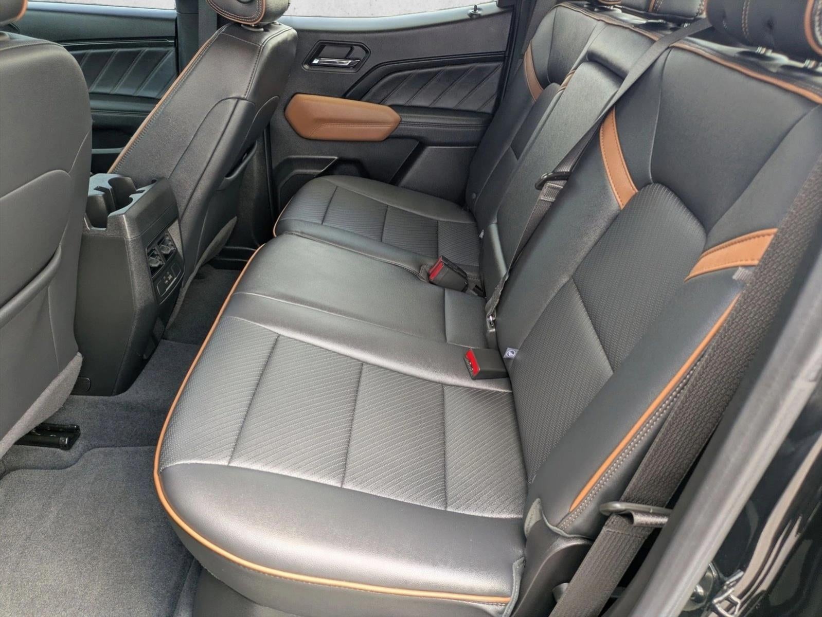 2024 GMC Canyon Crew Cab Short Box 4-Wheel Drive AT4