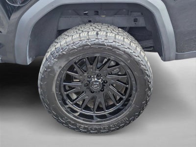 2024 GMC Canyon Crew Cab Short Box 4-Wheel Drive AT4