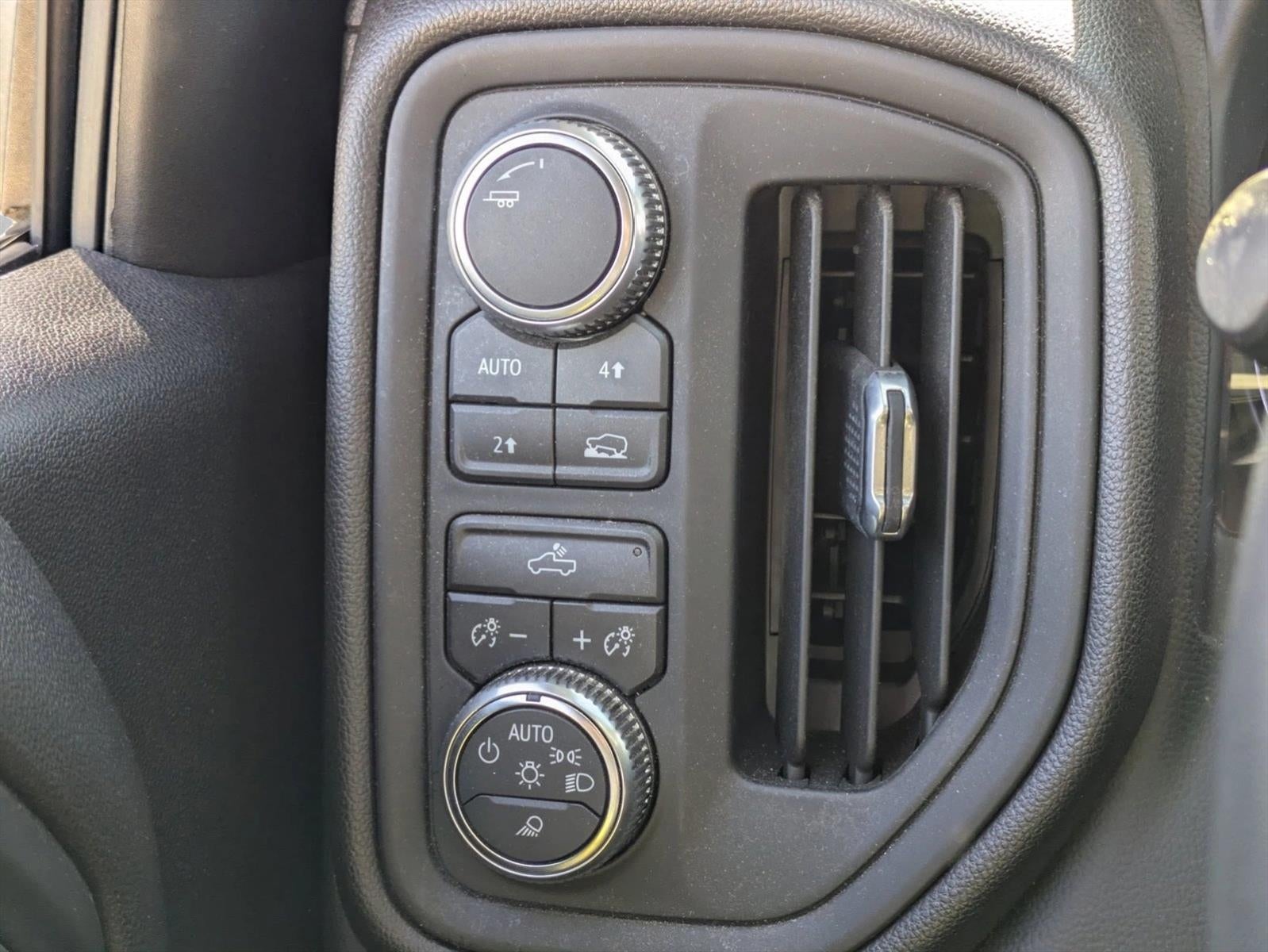 2020 GMC Sierra 1500 Crew Cab Short Box 4-Wheel Drive