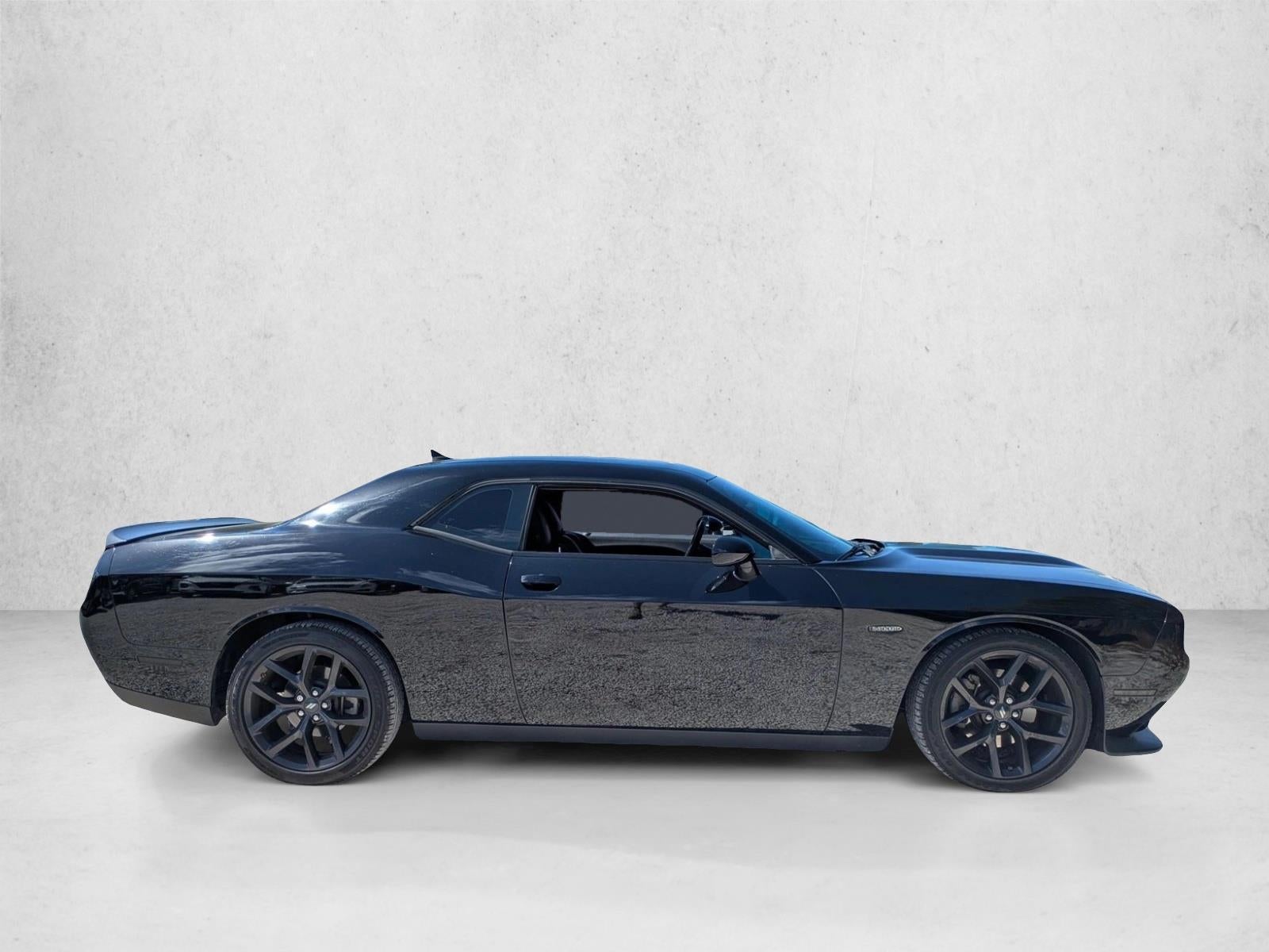 2022 Dodge Challenger R/T RWD