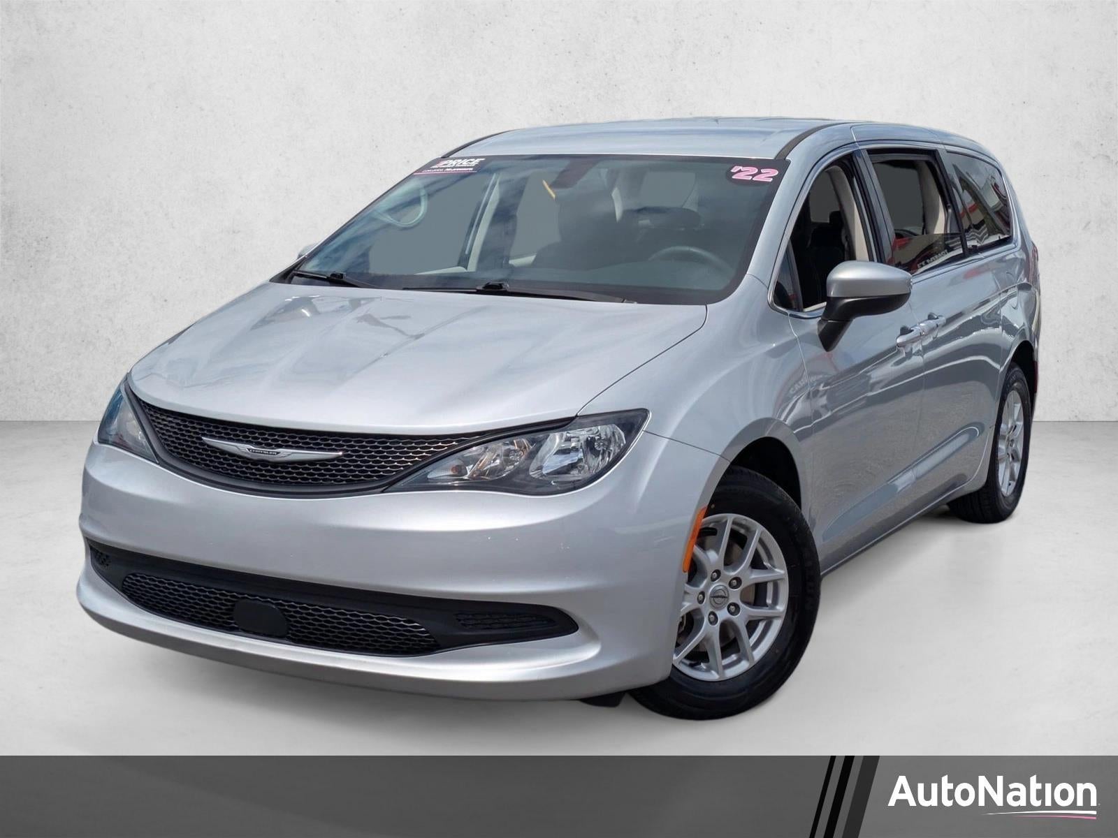 2022 Chrysler Voyager LX FWD