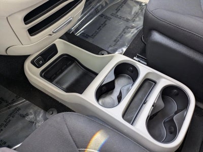 2022 Chrysler Voyager LX FWD