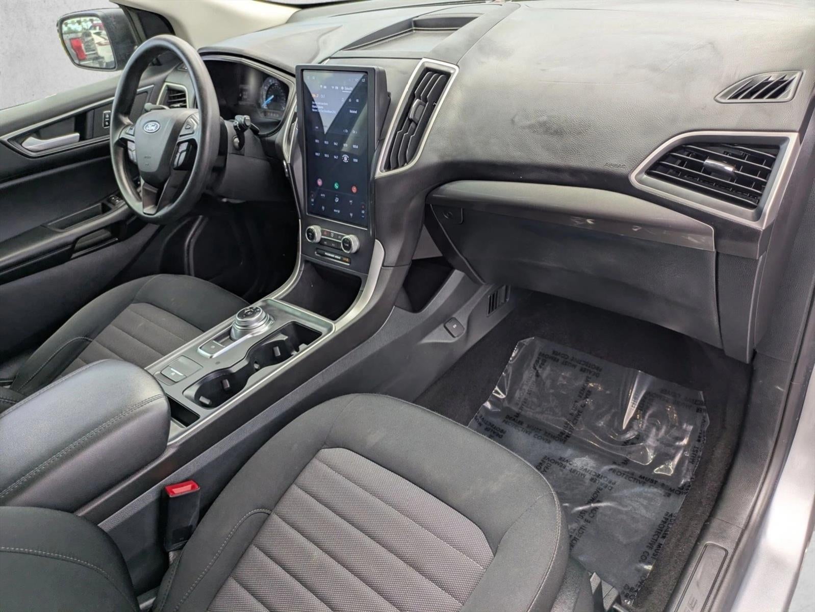 2022 Ford Edge SE AWD